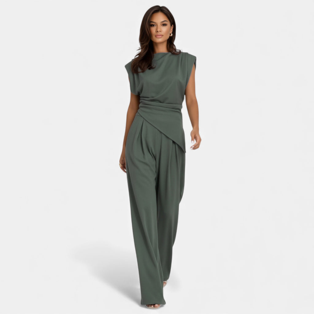 Ruby Lily | Women’s Sleeveless Two-Piece Ensemble in Fine Drape