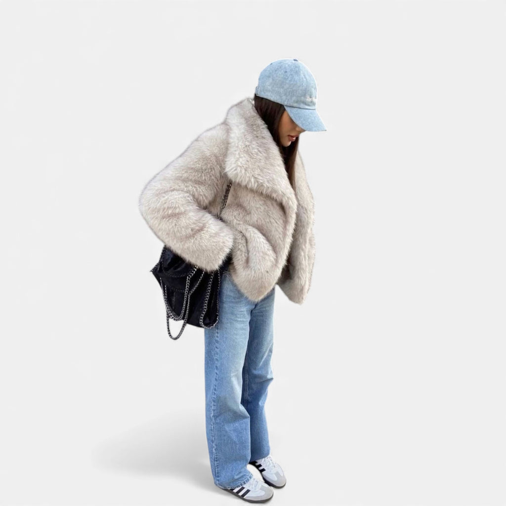 Ruby Lily | Women’s Plush Faux-Fur Coat