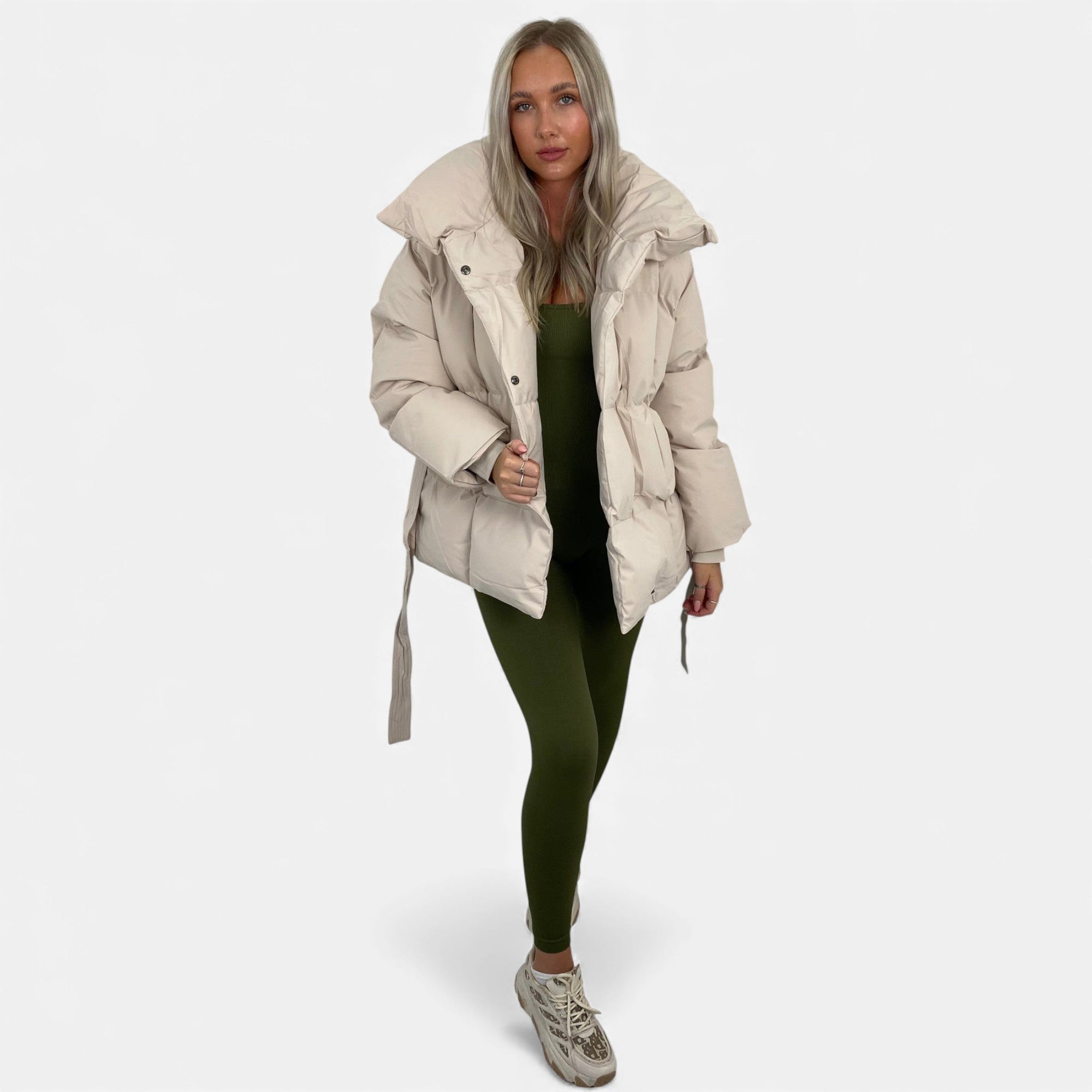 Ruby Lily | Women’s Belted Quilted Jacket