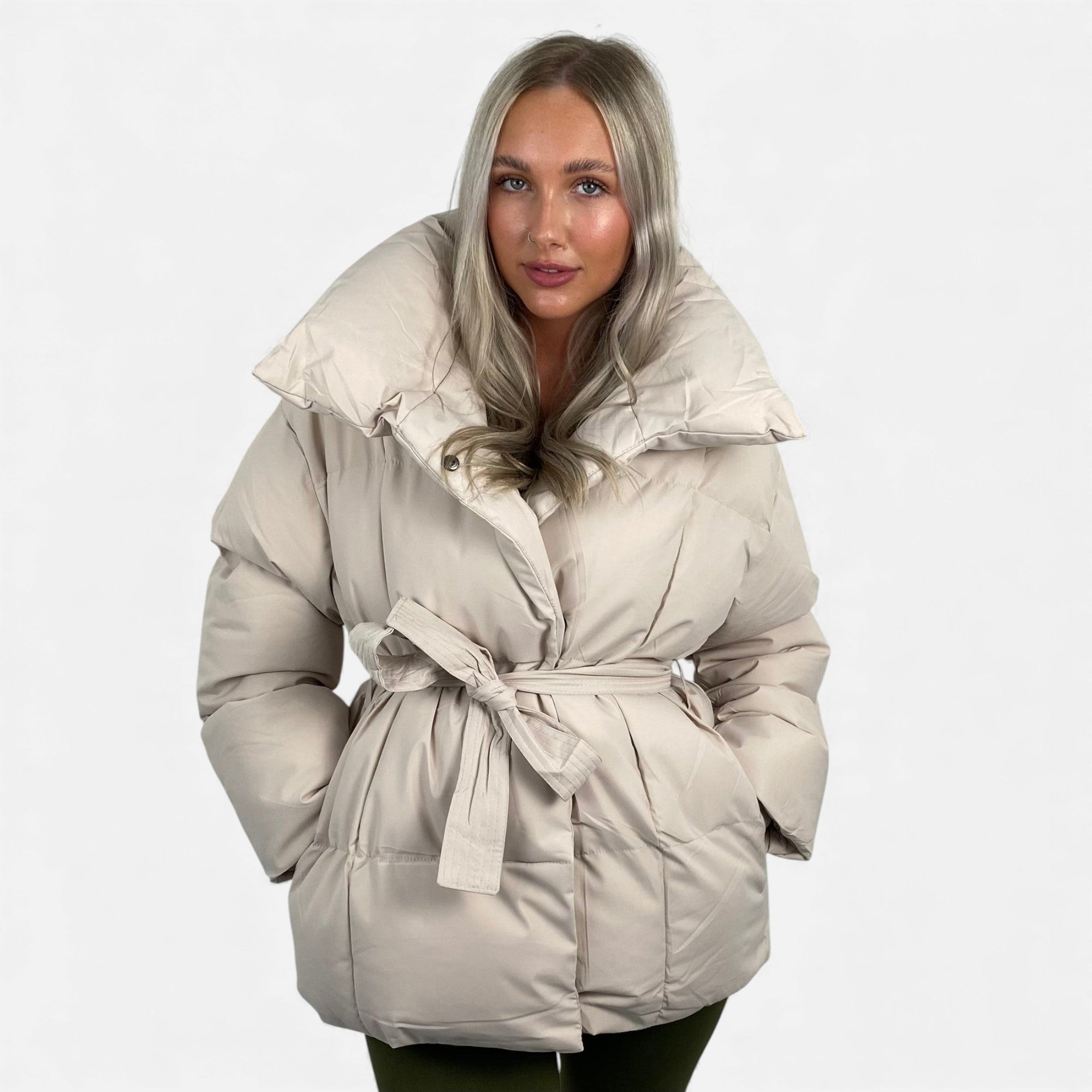 Ruby Lily | Women’s Belted Quilted Jacket