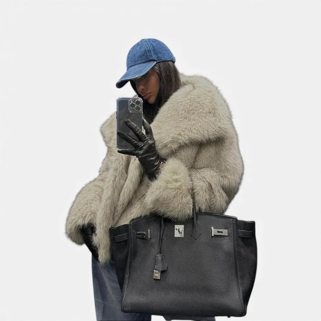 Ruby Lily | Women’s Plush Faux-Fur Coat